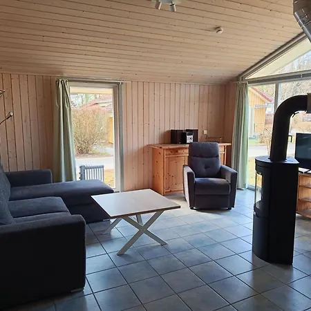 Holiday home Seeschwalbe 97
